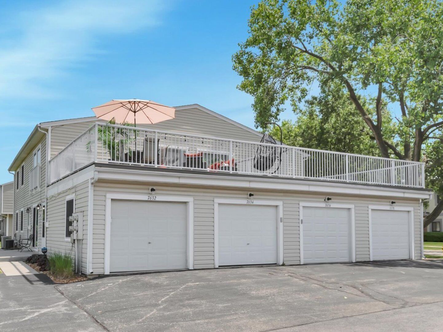 Property Photo: 7632 159th Place 22 IL 60477