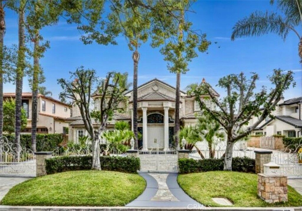 Property Photo:  1410 S 10th Ave  CA 91006 