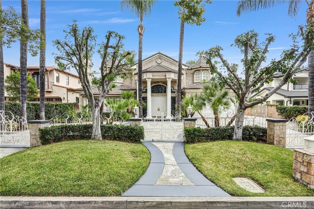 Property Photo: 1410 S 10th Ave CA 91006
