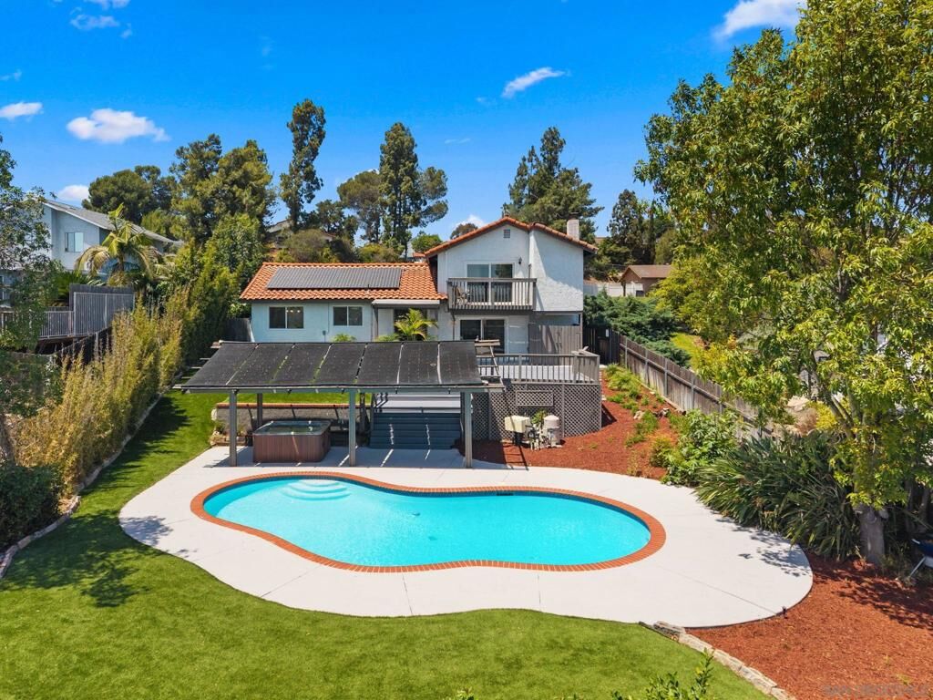 Property Photo:  10111 Cliffwood Dr  CA 91941 
