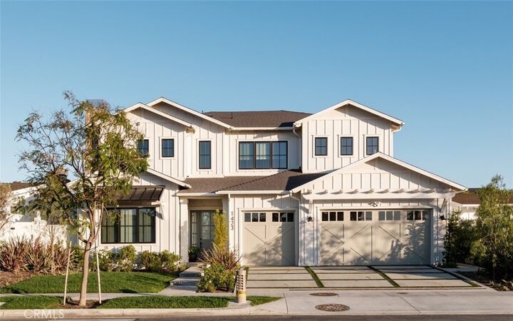Property Photo: 1423 Mariners CA 92660