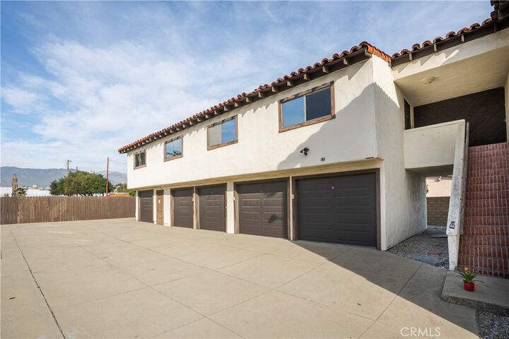 Property Photo:  433 W Arrow  CA 91711 