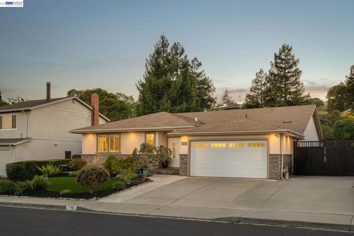 Property Photo:  7782 Castilian Rd  CA 94568 