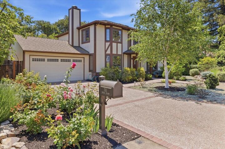 Property Photo:  761 Encina Grande Drive  CA 94306 