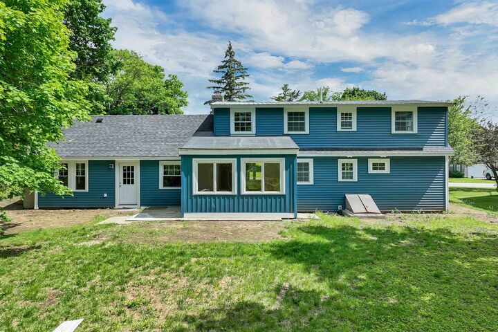 Property Photo:  21 Lois Street  NH 03867 