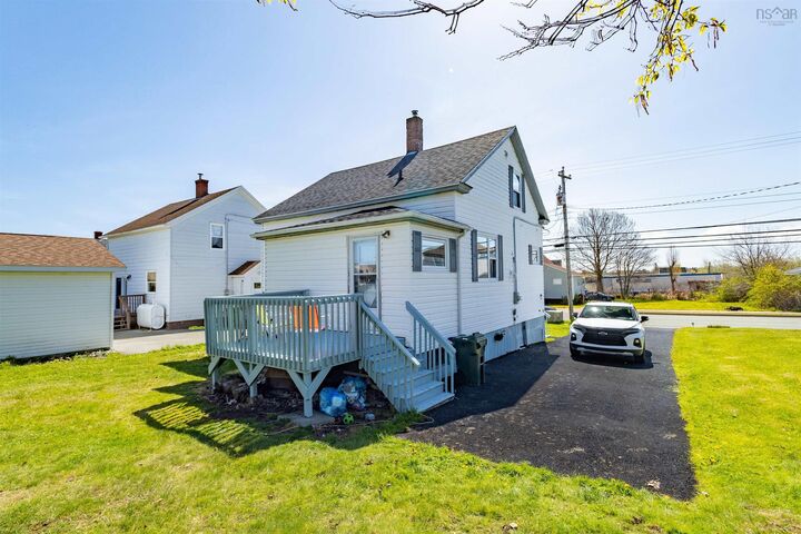 Property Photo: 24 Highland Street B1a 2T5 Street NS B1A 2T5