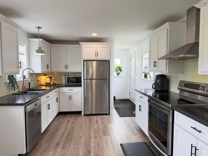 Property Photo: 20 Jacquard Road NS B0W 2P0
