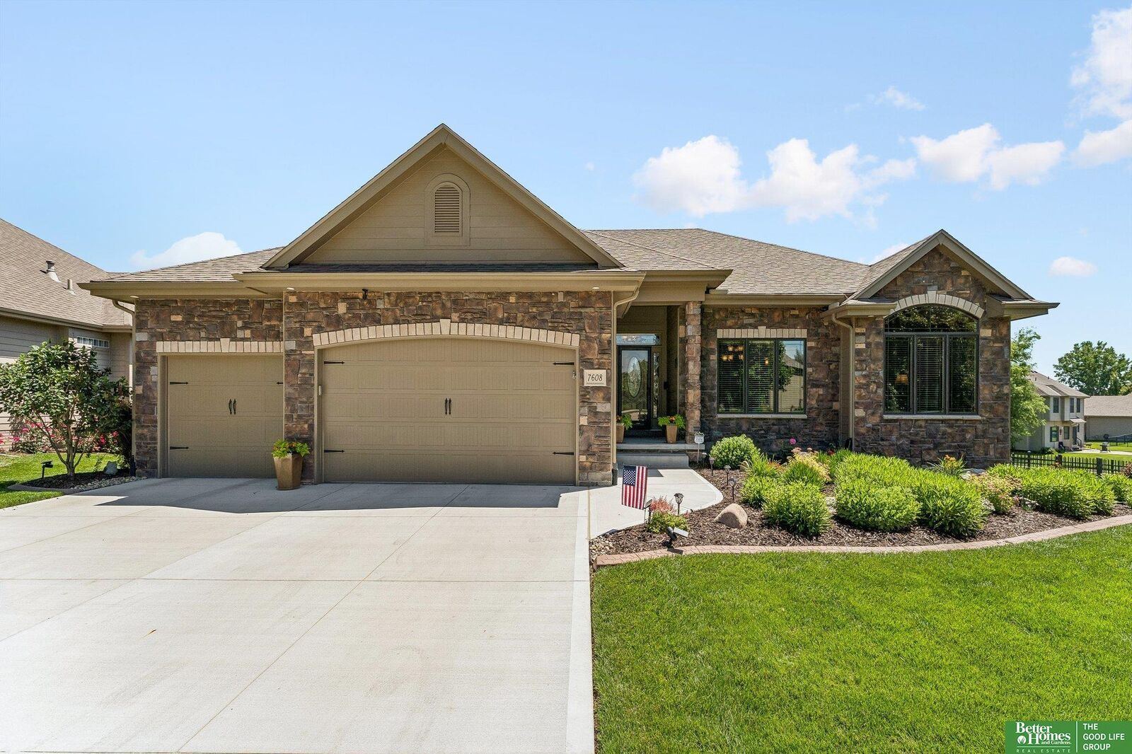 Property Photo:  7608 Crawford Street  NE 68046 