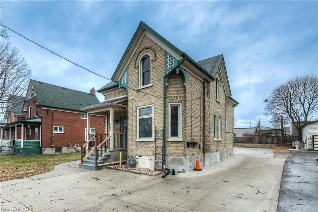 Property Photo: 313 Wellington Street N 1 ON N2H 5K8