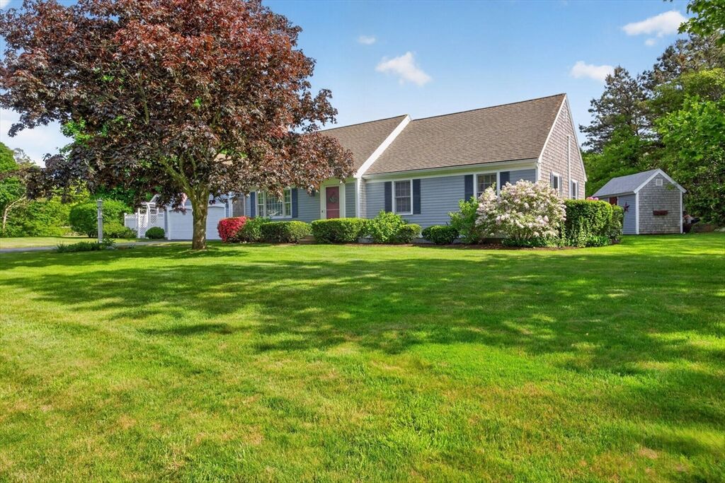 Property Photo:  3 Crestview Dr  MA 02645 