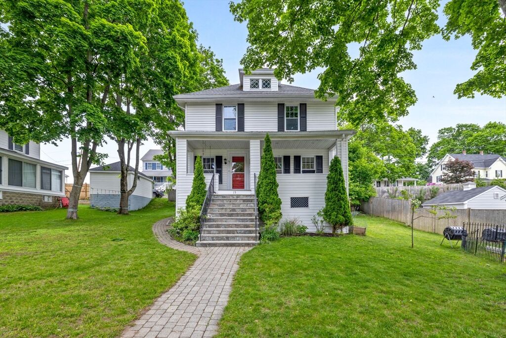 Property Photo: 15 Ellis St MA 01801