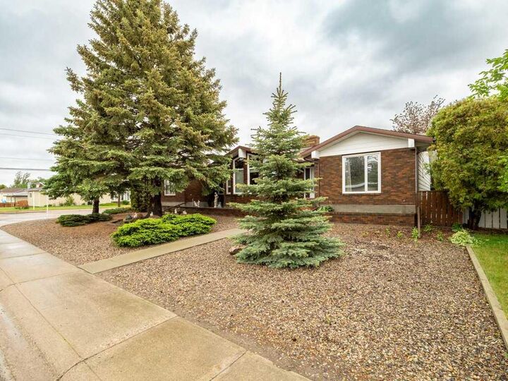 Property Photo: 2201 21 Avenue AB T1M 1J1