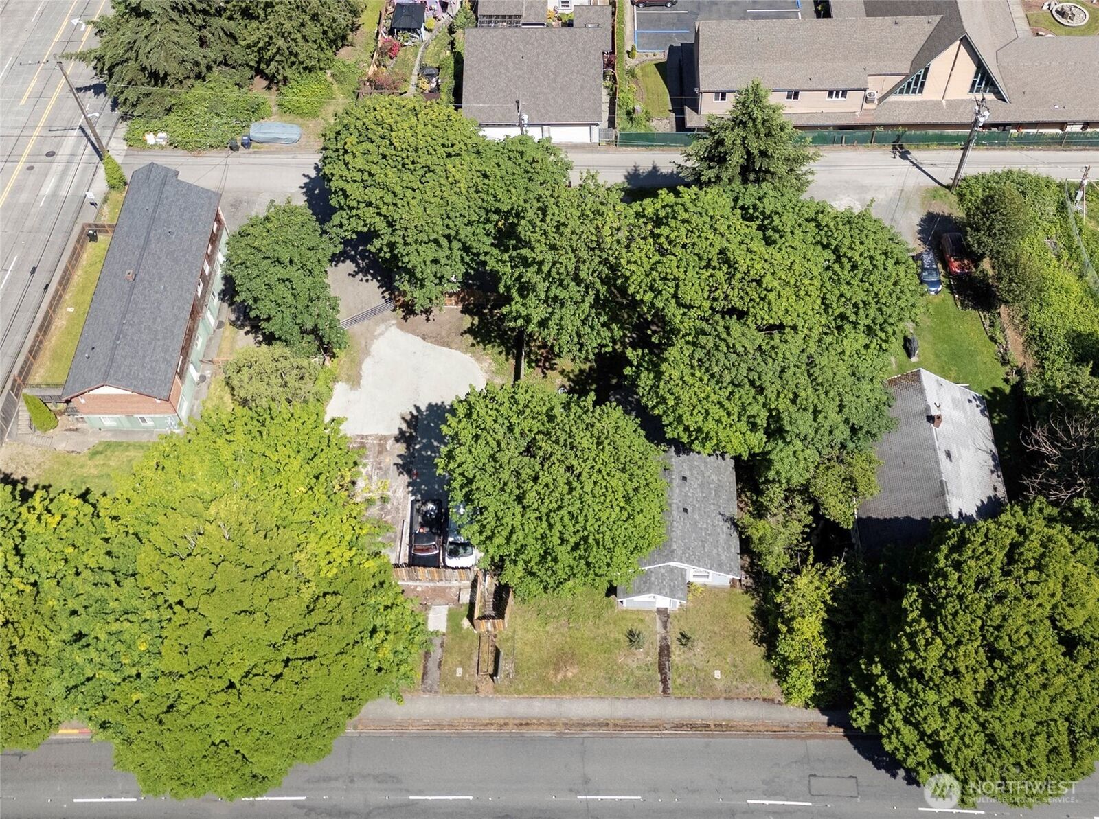 Property Photo:  1909 S Yakima Avenue  WA 98405 