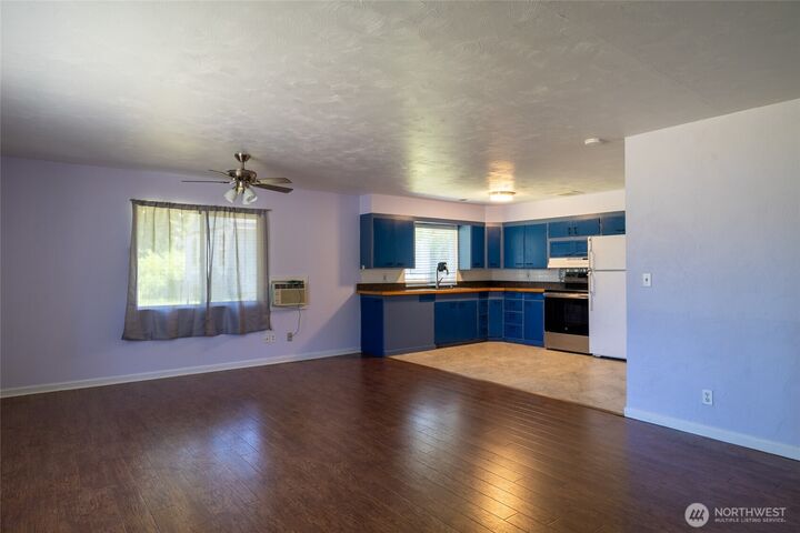 Property Photo:  1308 W Main Street  WA 98531 