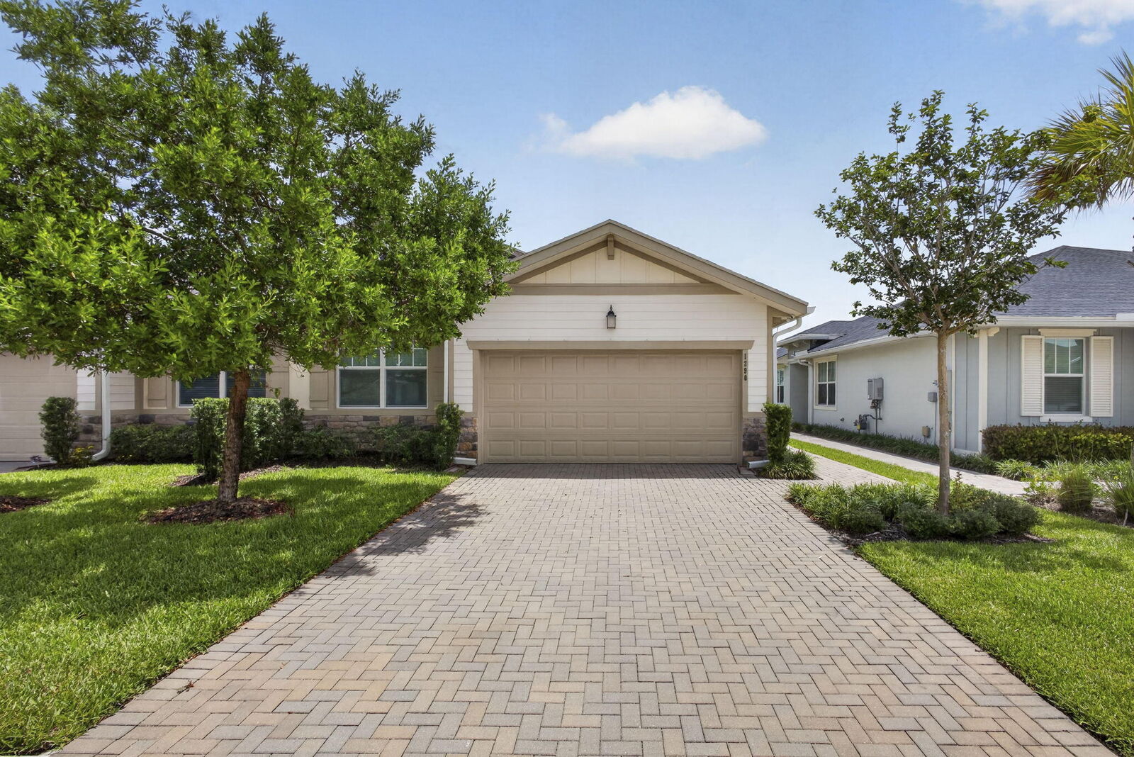 Property Photo:  1290 Tangled Orchard Trace  FL 33470 