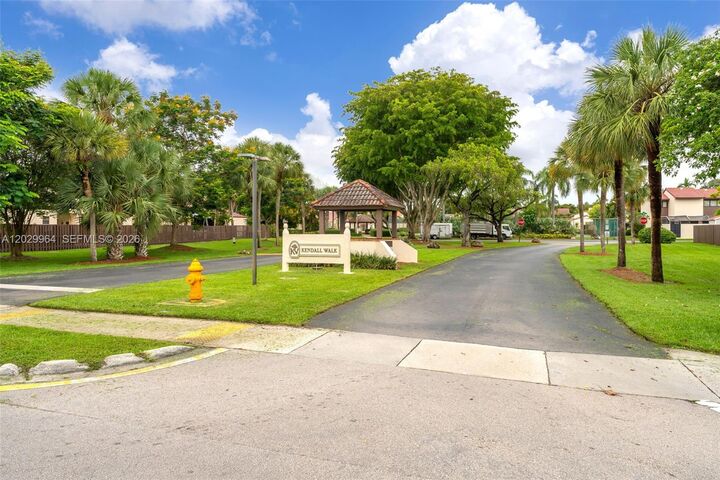 Property Photo: 14932 SW 89th St FL 33196