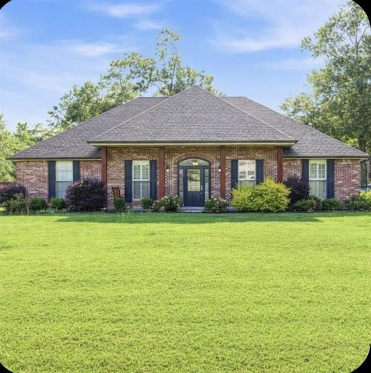 Property Photo:  1543 Holly Run Drive  LA 70611 