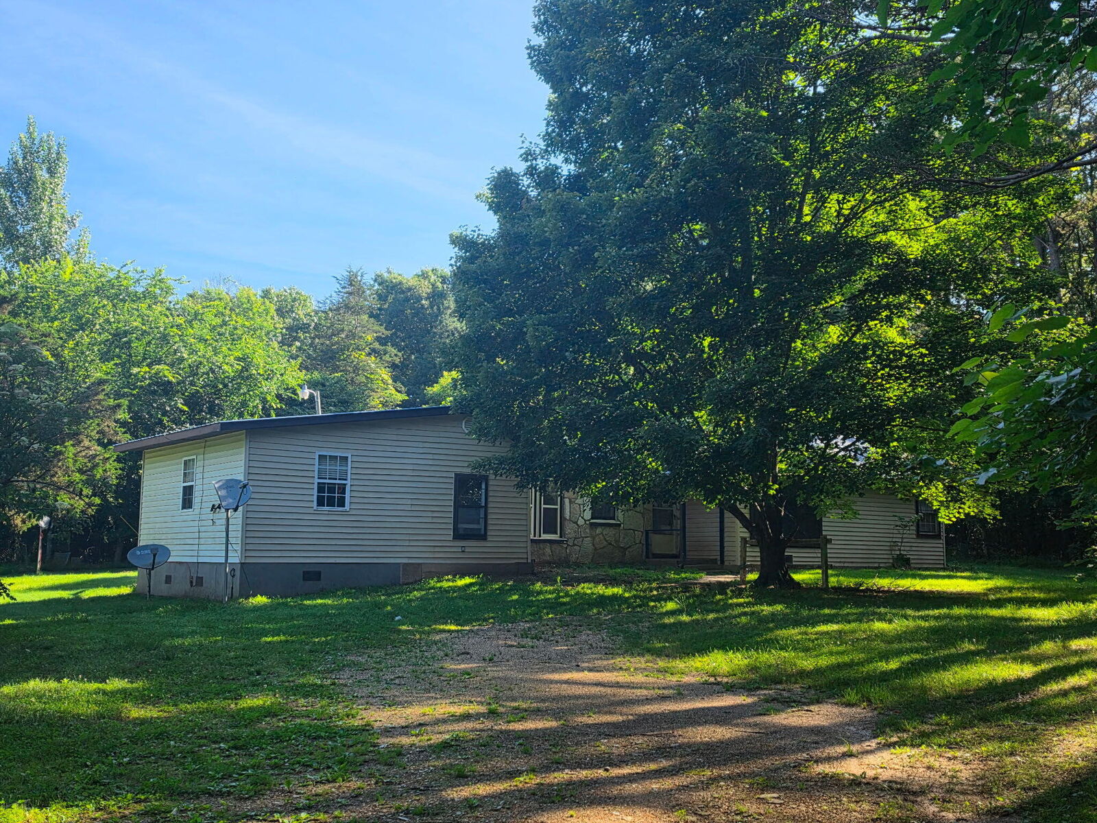 Property Photo:  1640 County Road 203  MO 65606 