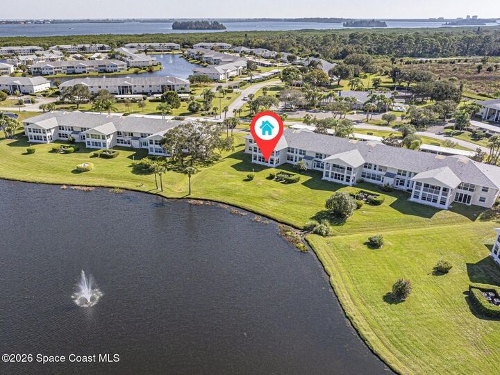 Property Photo:  464 Grove Isle Circle  FL 32962 