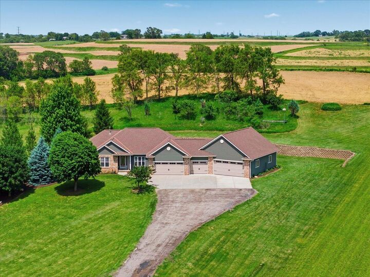 Property Photo:  22354 Pioneer Trail  IA 51503 