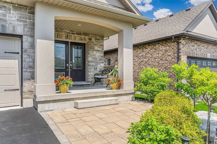 Property Photo:  16 Gaiser Road  ON L3C 0B5 
