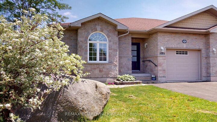 1025 Aspen Drive — photo 1