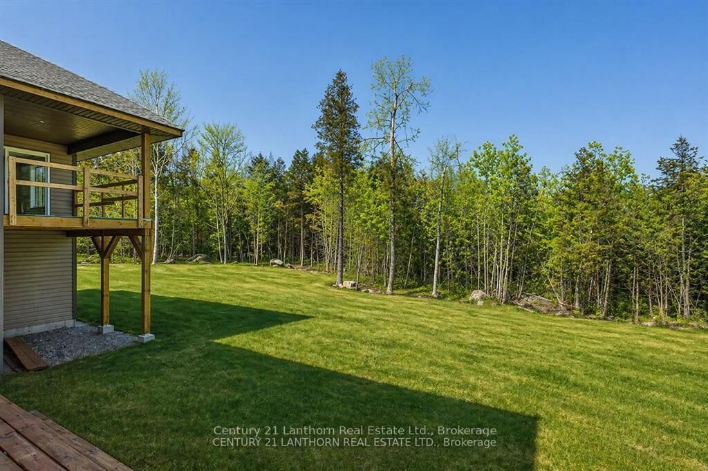 Property Photo: 1039 Crookston Road ON K0K 2K0