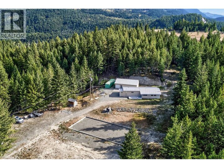Property Photo:  888 Barriere Lakes Road  BC V0E 1E1 