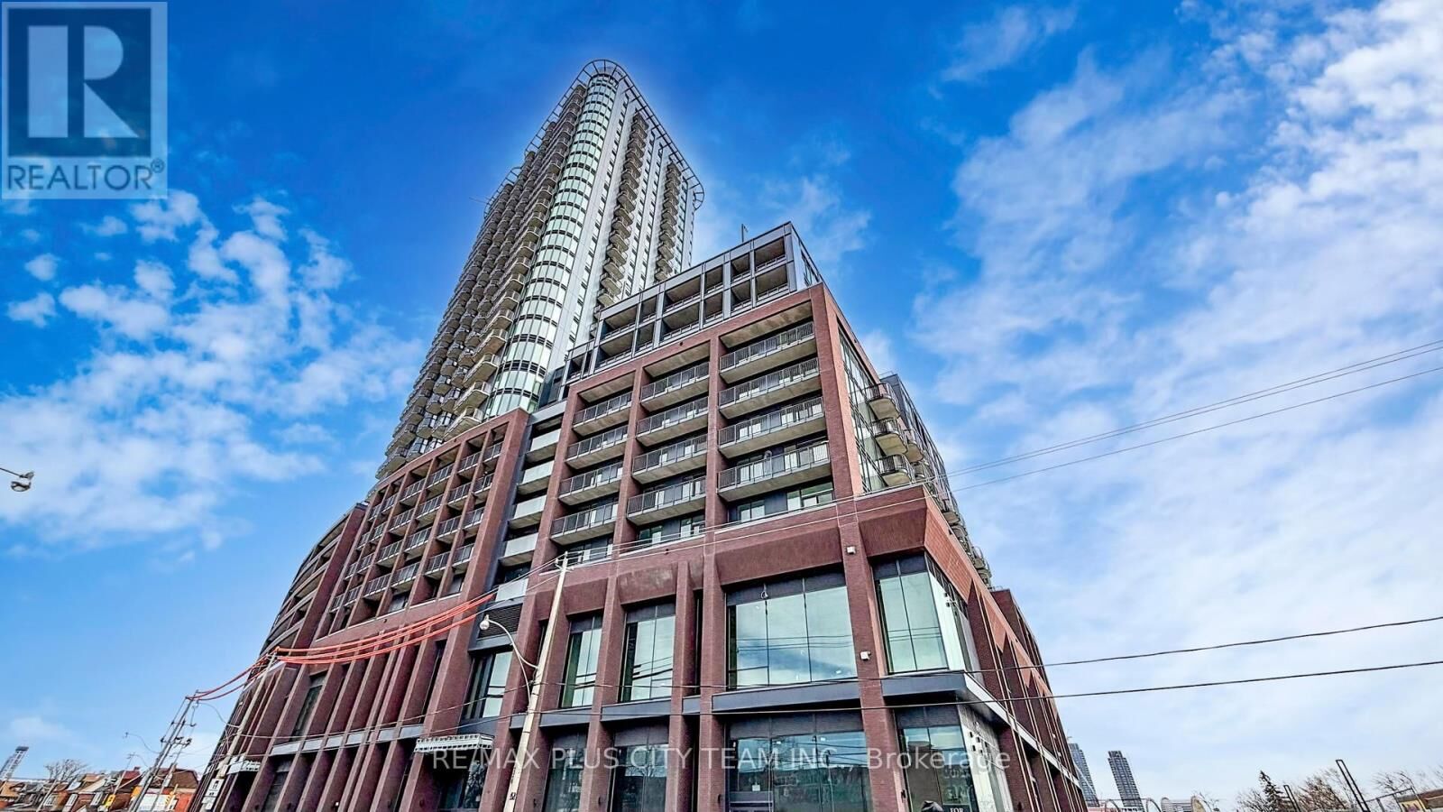 Property Photo:  1185 Dupont Street 802  ON M6H 0G5 