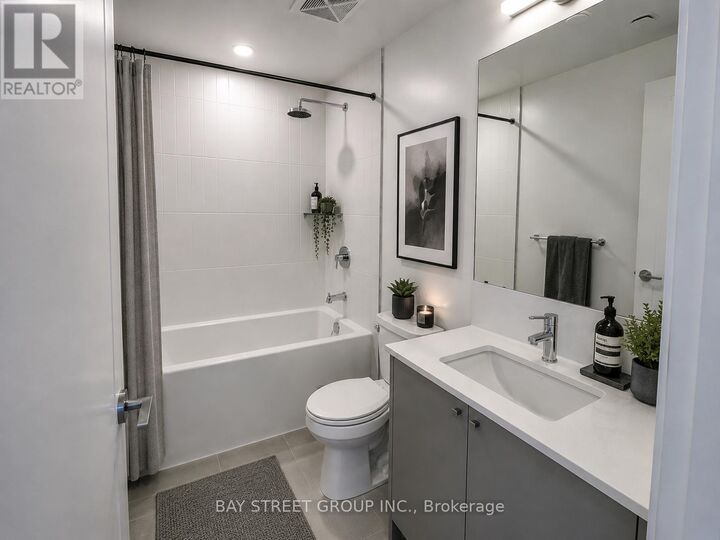 Property Photo:  10 Oak Street  ON M5A 0Z1 