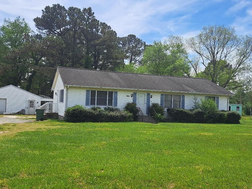 Property Photo:  12164 Crown Ave  VA 23350 