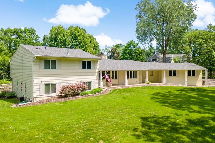 Property Photo:  4604 Merilane  MN 55436 
