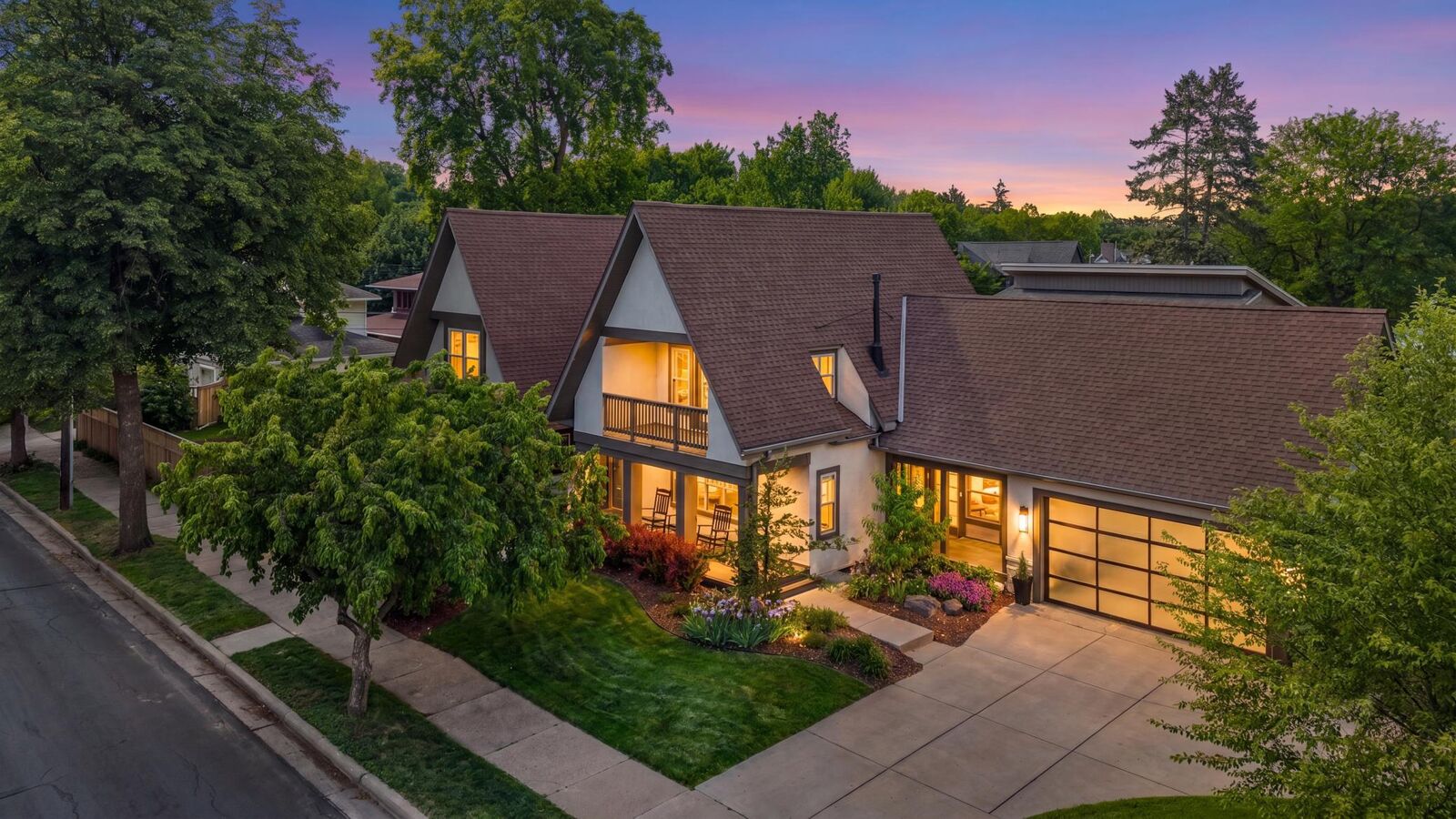 Property Photo:  3844 Xerxes Avenue S  MN 55410 