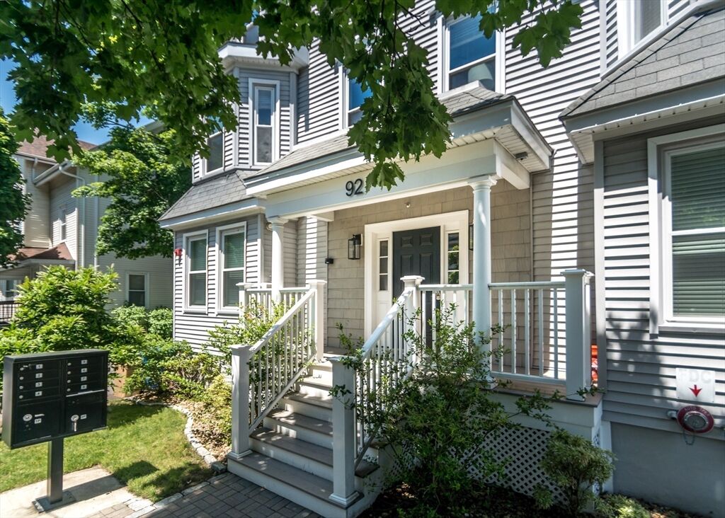 Property Photo: 92 Brown Street 5 MA 02453
