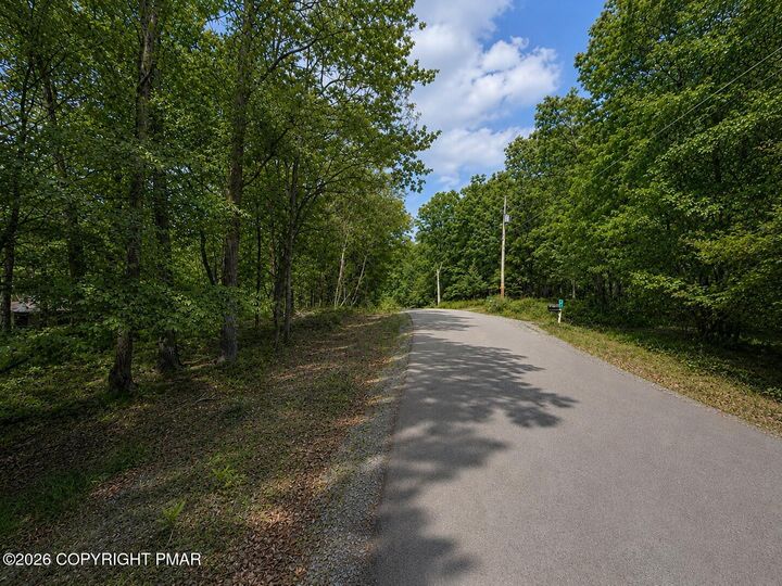 Property Photo: Dogwood Ln 925 PA 18325