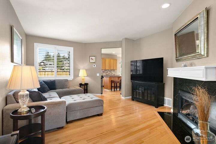 Property Photo:  20031  11th Avenue W  WA 98036 