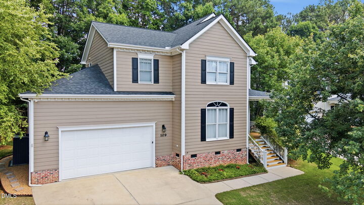 Property Photo:  109 Menteith Court  NC 27502 