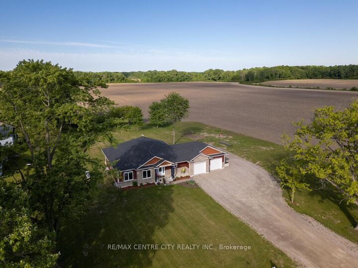 Property Photo: 22273 Pratt Siding Road ON N0L 1M0