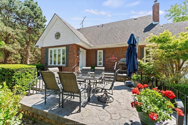 930 Road 4 E (Cty Rd 18) — photo 1