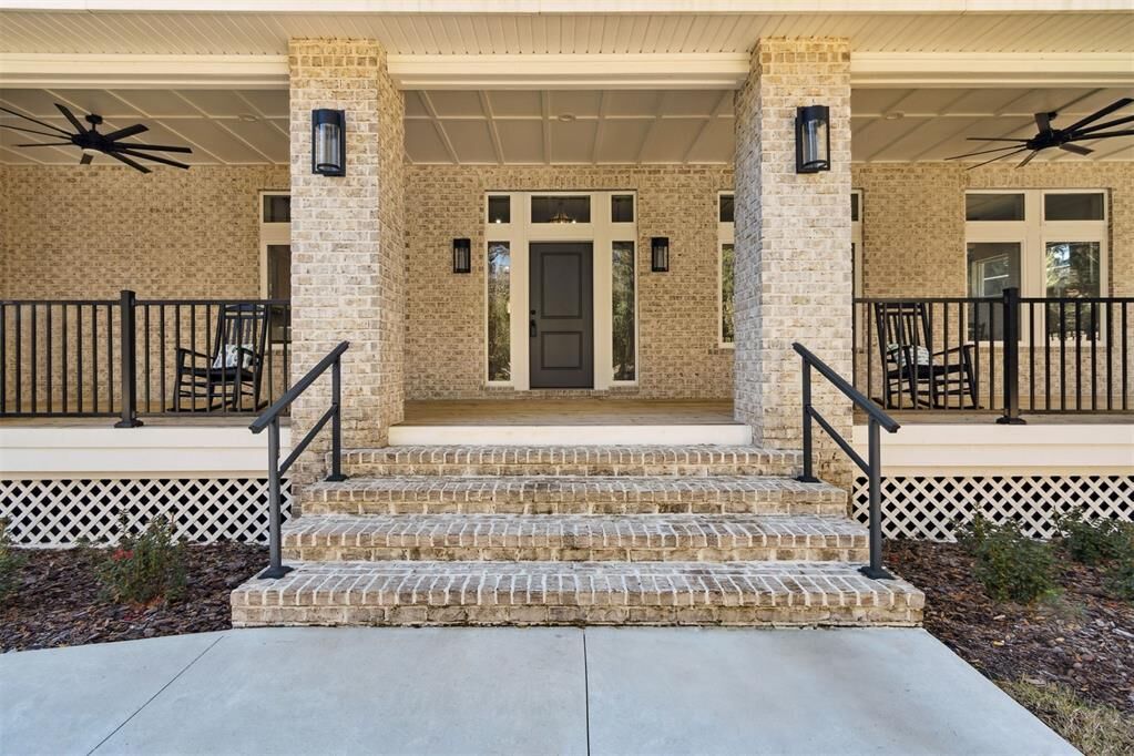 Property Photo:  97002 Jose Gaspar Way  FL 32097 