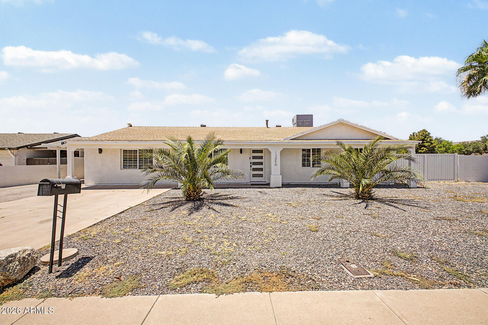 Property Photo: 13050 N 17th Avenue AZ 85029