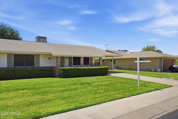 Property Photo:  10411 W Prairie Hills Circle W 22  AZ 85351 