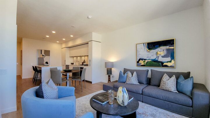Property Photo:  1500 Scott Crescent 519  BC V8B 1G5 