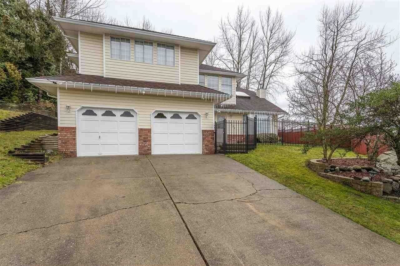 Property Photo: 30922 Sandpiper Place BC V2T 5L5