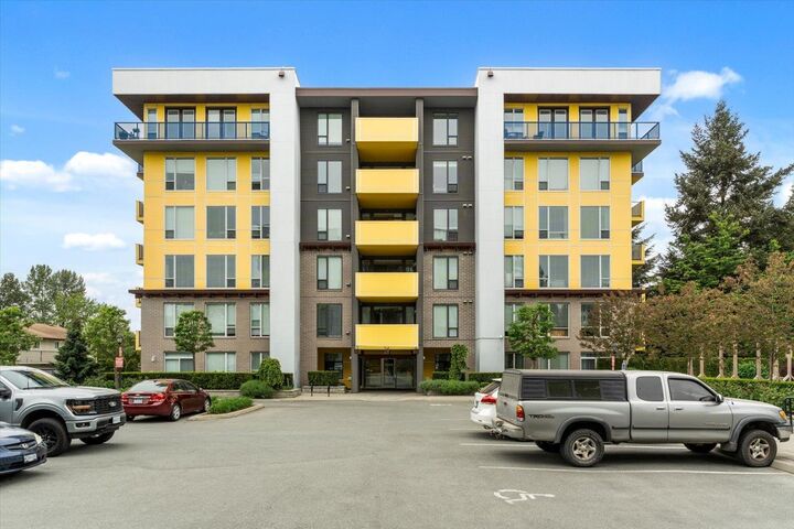 2555 Ware Street 301 — photo 1