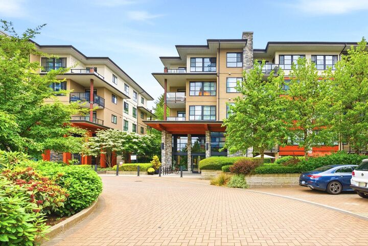 Property Photo: 1152 Windsor Mews 512 BC V3B 0N1