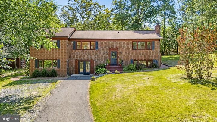 Property Photo:  5 Serene Court  VA 22556 