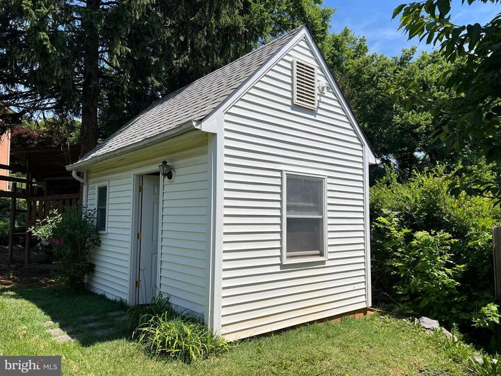 Property Photo: 1709 Brandon Drive VA 22601