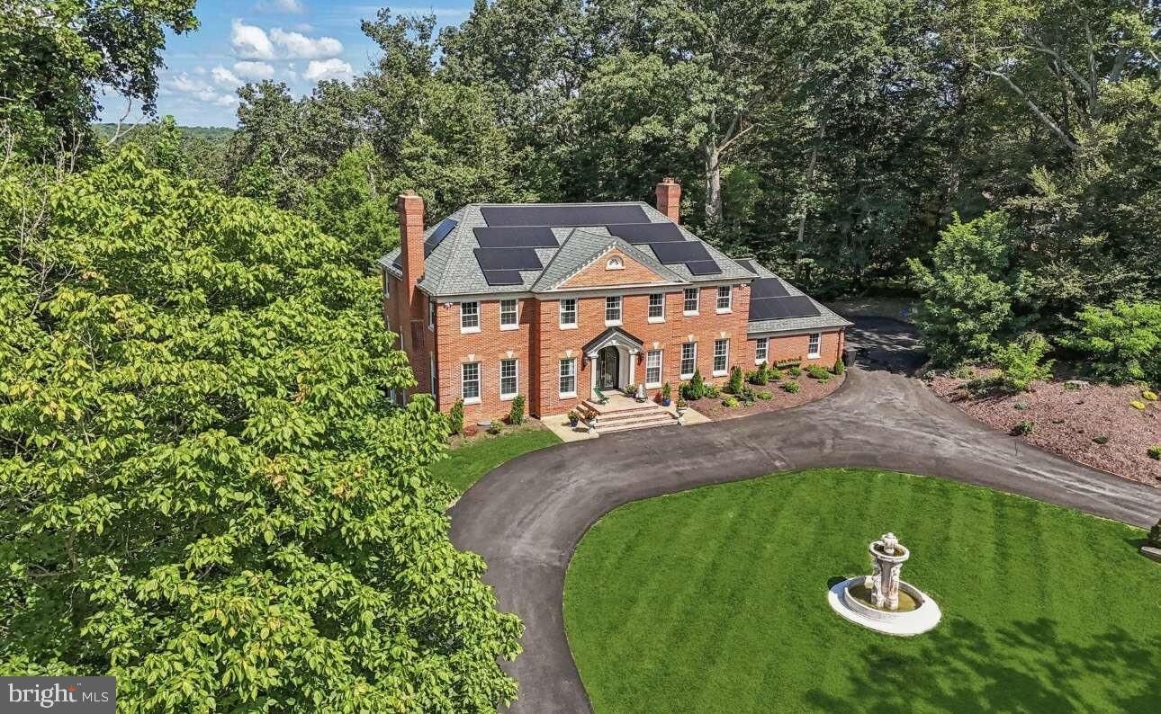 Property Photo:  10900 Tara Road  MD 20854 