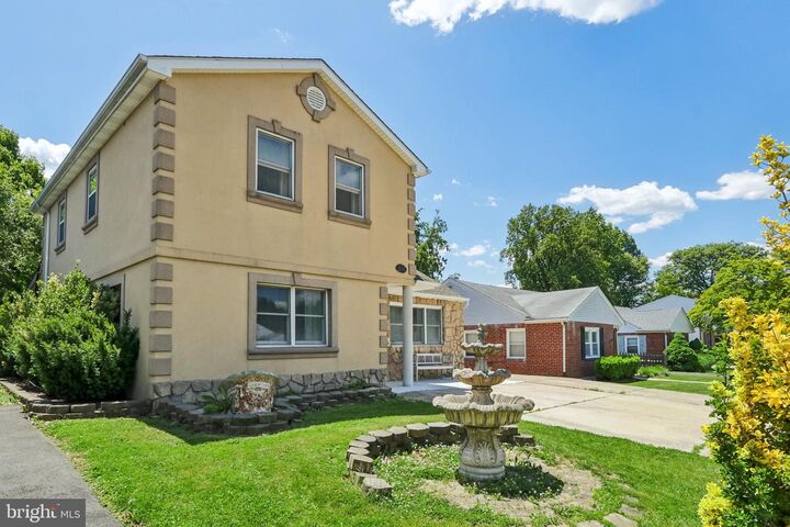 Property Photo:  650 Hendrix Street  PA 19116 